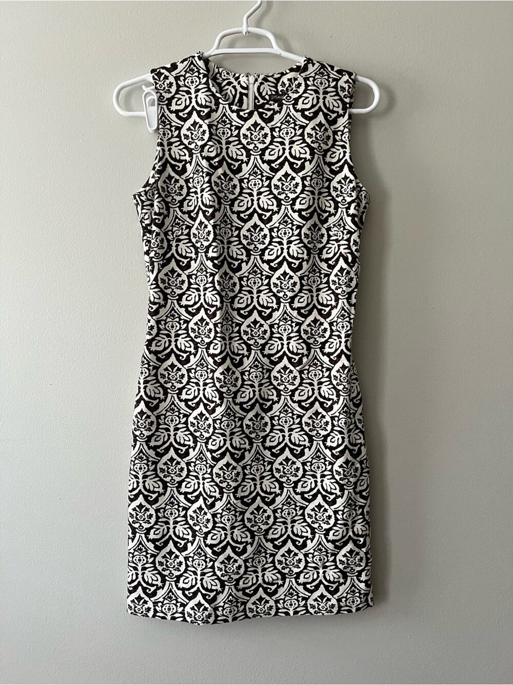 J. McLaughlin Brown and White Patterned Sheath Dress Size XS